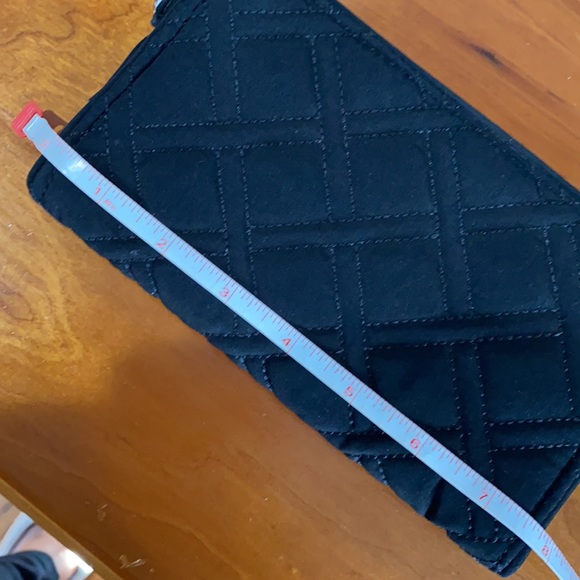 Vera Bradley Large Top Zip Wristlet Black - Picture 9 of 10